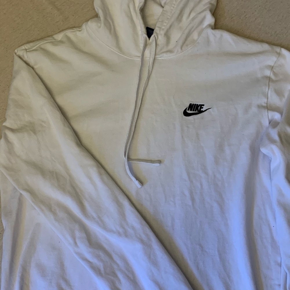 White nike T-shirt hoodie
